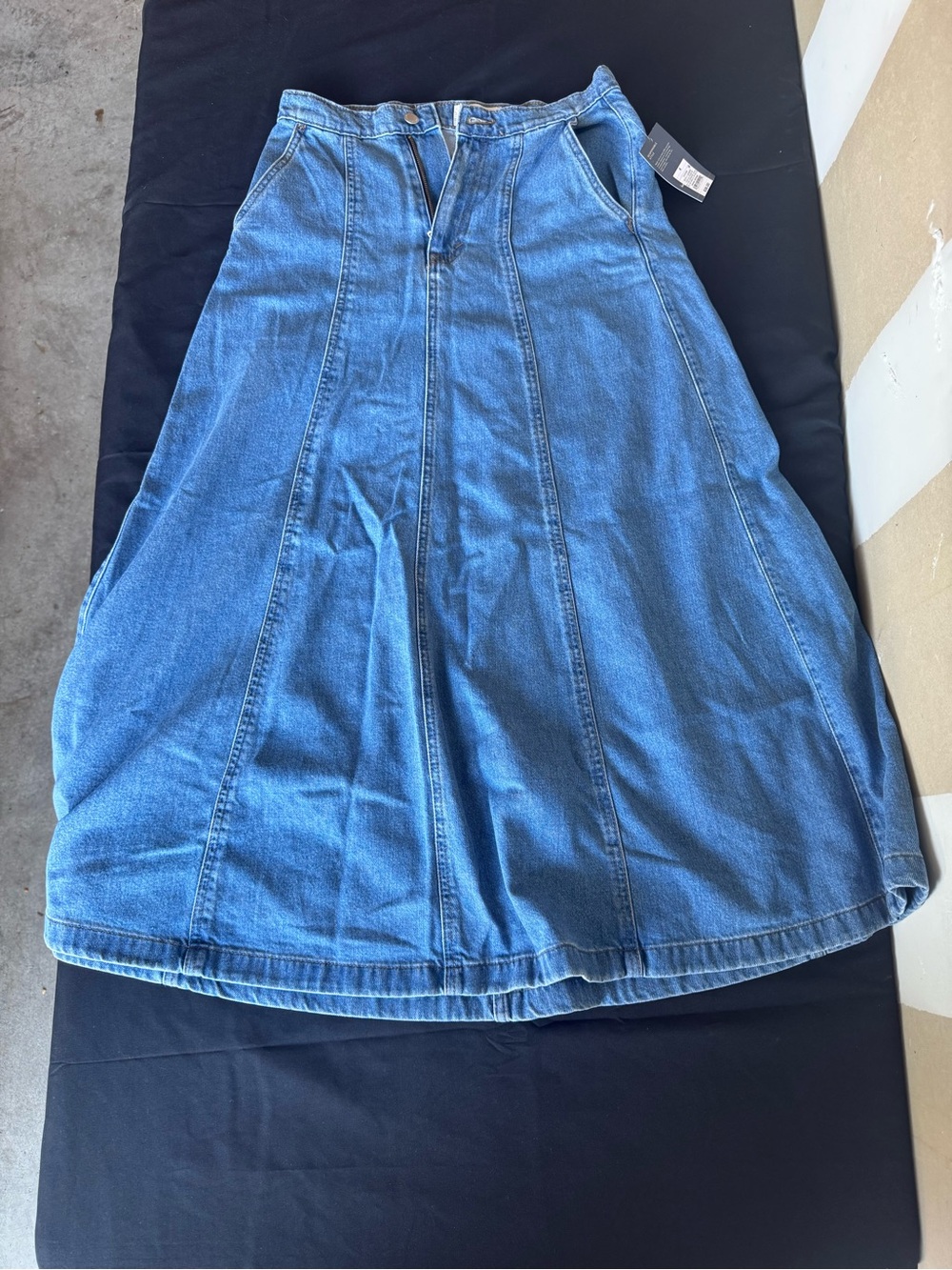 Universal Thread Size 4 High Rise Paneled A-Line Denim Maxi Skirt NWT